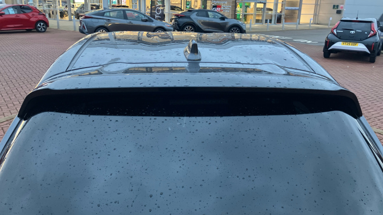 Toyota Yaris 1.5 Hybrid Design 5dr CVT Hybrid Hatchback